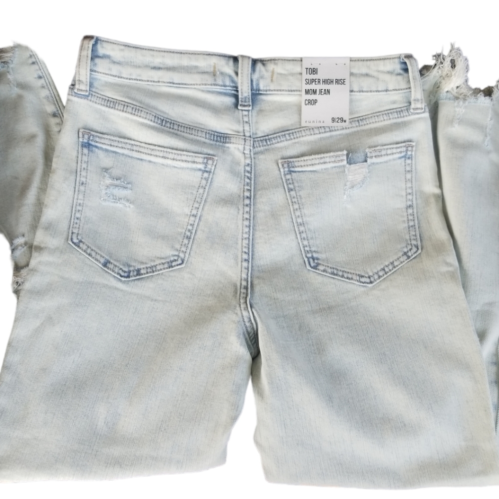 Eunina TOBI Super high rise mom jean crop
